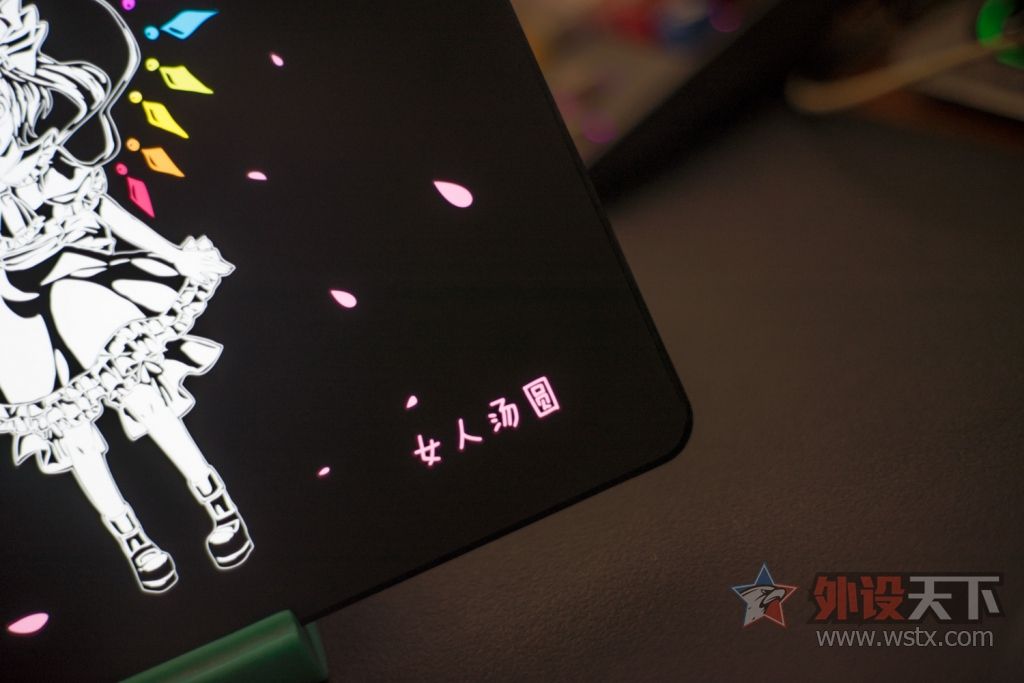 大神亲手绘制图案随心所欲——小熊MOD定制鼠标垫评测