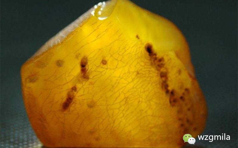 琥珀蜜蜡的颜色等级划分,琥珀蜜蜡怎么分等级