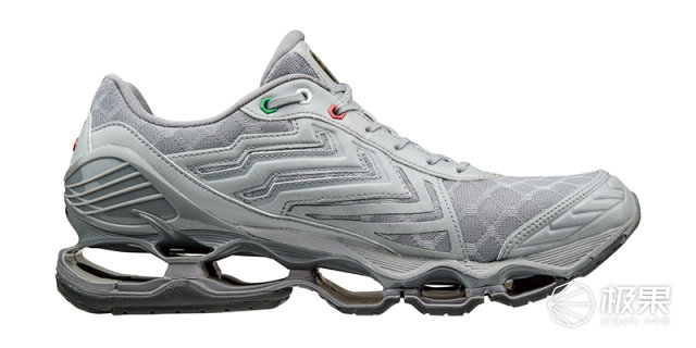 美津浓最新款跑鞋,美津浓兰博坚尼限量版