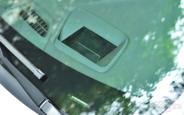 2021款君越驾驶科技感,别克君越科技感