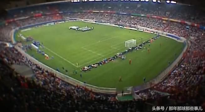 1998鏖战法兰西/40尼维尔*案惨**警世季军战双星闪耀