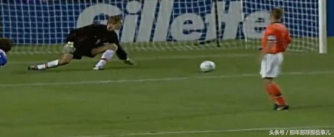 1998鏖战法兰西/40尼维尔*案惨**警世季军战双星闪耀