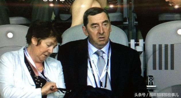 1998鏖战法兰西/40尼维尔*案惨**警世季军战双星闪耀