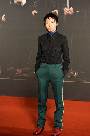 百花奖周冬雨章子怡,章子怡周冬雨金像奖视频