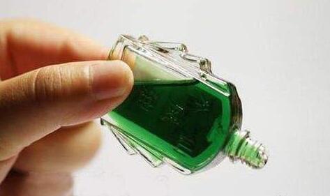 502胶水应急处理,怎么才能解除502胶水的粘性