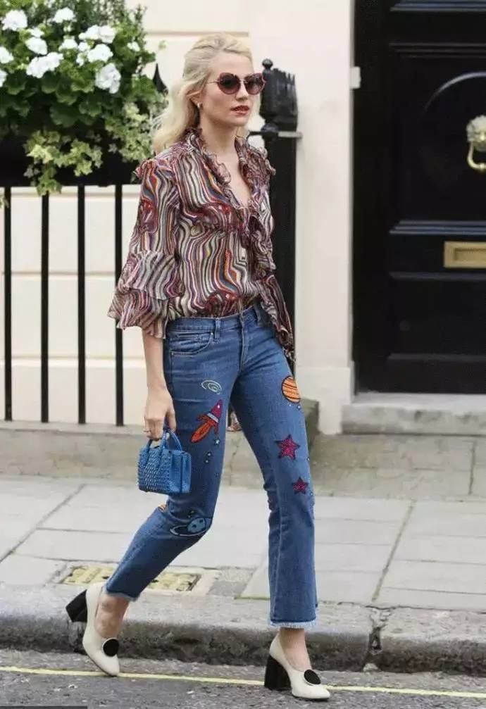 好看的卷裤脚裤子,别再穿阔腿裤了2019年流行这4条