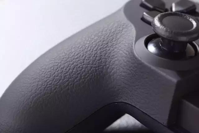 小鸡t1手柄说明,盖世小鸡手柄可以玩街机游戏吗