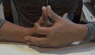 缓解鼠标手的方法,每天一分钟告别鼠标手