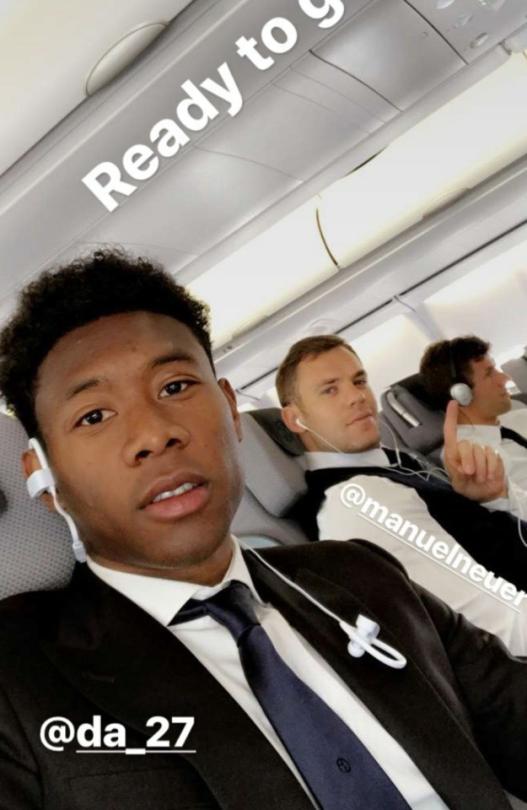 墙外：C罗摆拍秀肌肉，瓦尔加佩莱看《速8》！