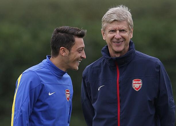 厄齐尔年薪2017,厄齐尔自传翻译