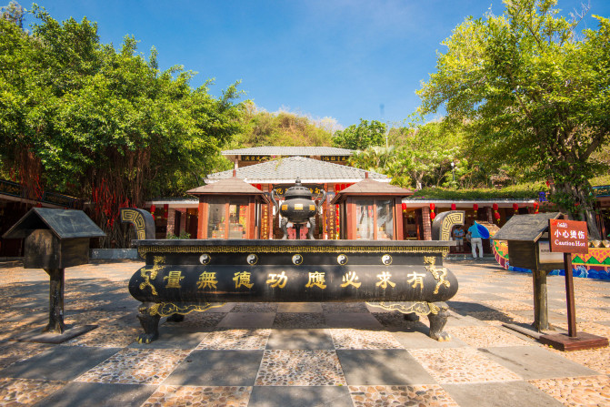 去三亚感受碧海蓝天,享受椰风海韵三亚度假指南精选