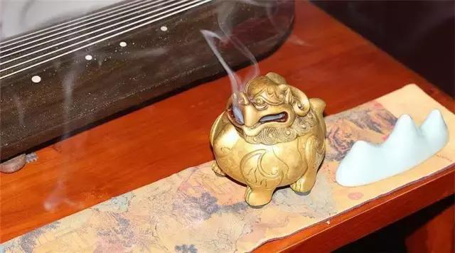 “茶香乱谈”之宋代那位摇滚歌王的“香”事和“香”事