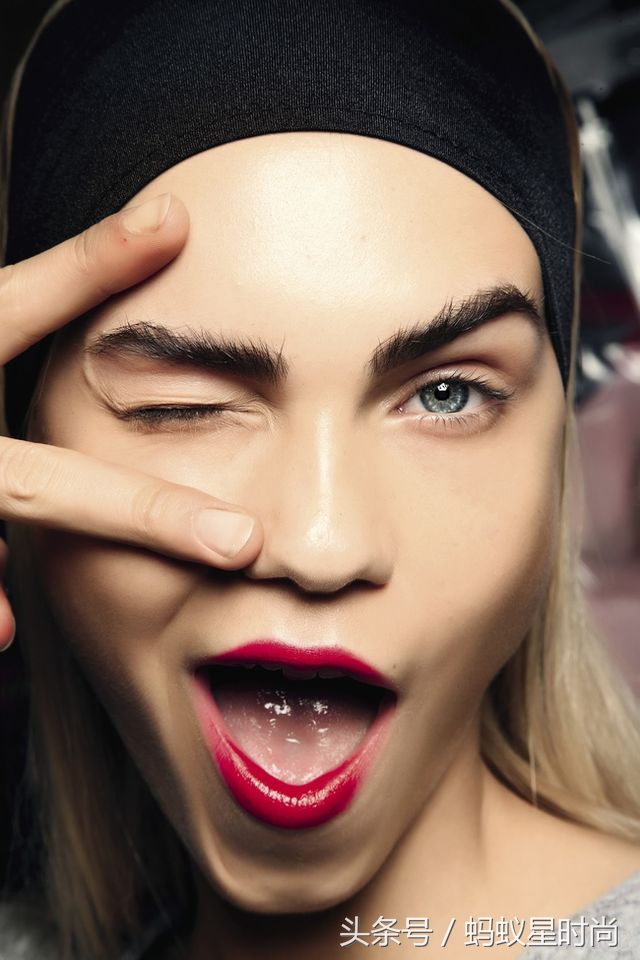 熬夜淡化细纹眼膜推荐平价学生,熬夜必备抗皱修复眼膜