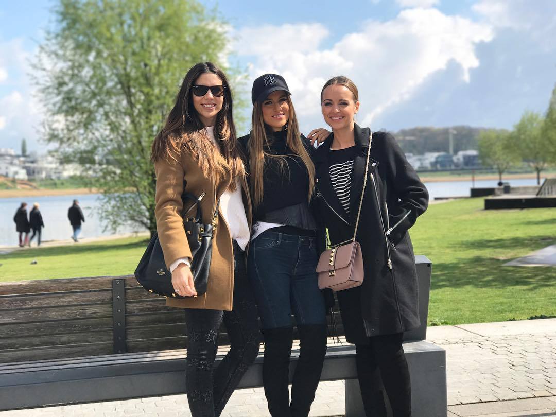 墙外：C罗摆拍秀肌肉，瓦尔加佩莱看《速8》！