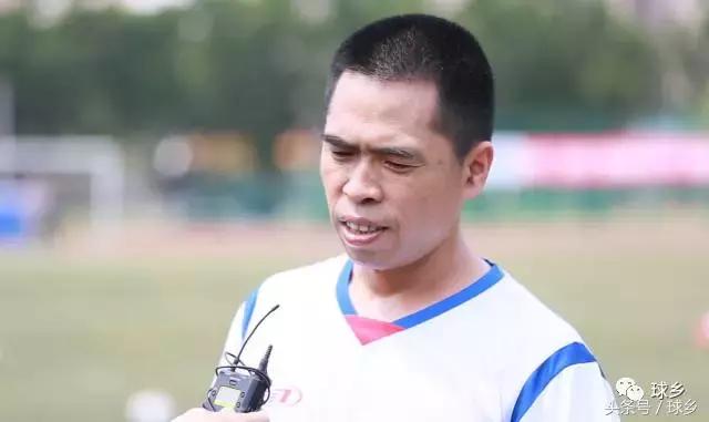 梅州足协教练训练,在梅州找哪位教练学车好