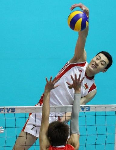 排球运动员身高有多高,身高1米98的排球运动员