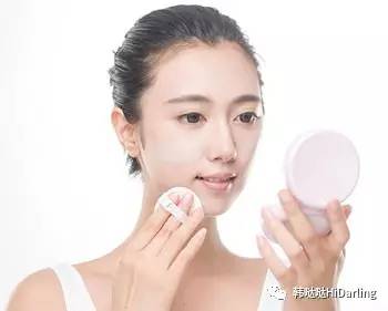 哪种气垫好用不卡粉不脱妆,介绍一款上妆不易卡粉的气垫