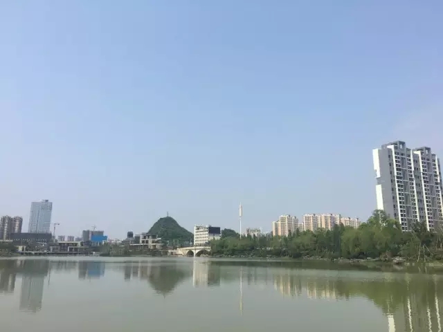 爱她就带她去三亚,爱他就带他去旅游吧