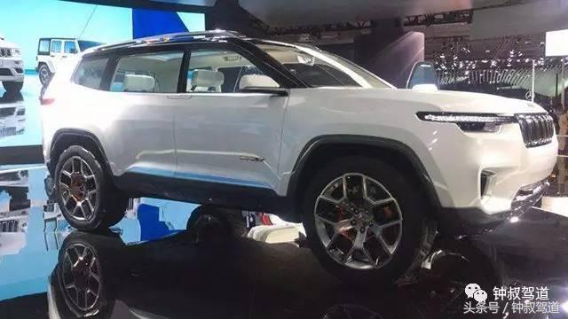 在浮华的飨宴里,钟叔只记住这些车和事