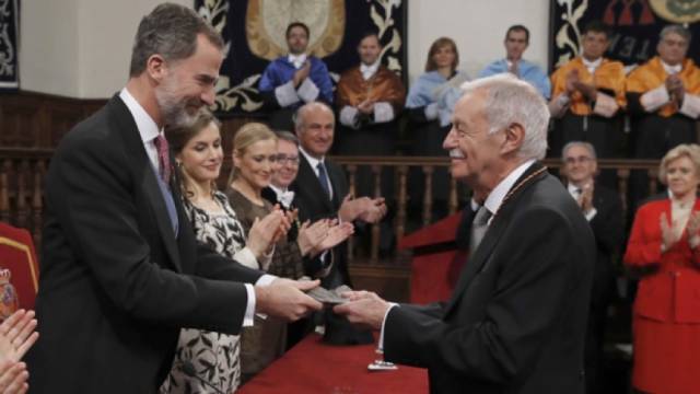 西班牙读书日,西班牙加泰罗尼亚地区世界读书日