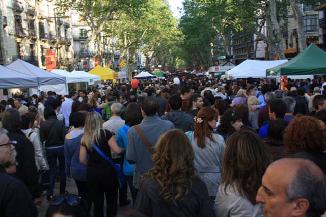 西班牙读书日,西班牙加泰罗尼亚地区世界读书日