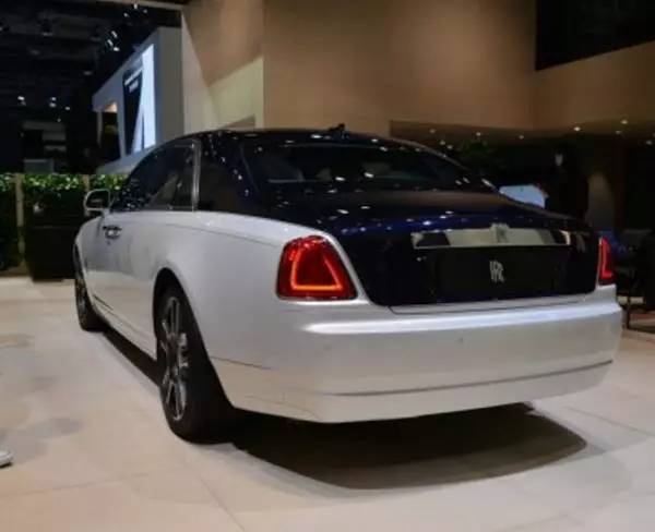 上海国际车展众多豪车,上海车展都发现哪些豪车