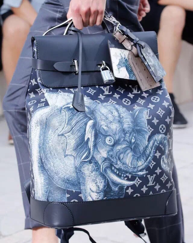 lv白色毛茸茸老花,lv岁月经典老花