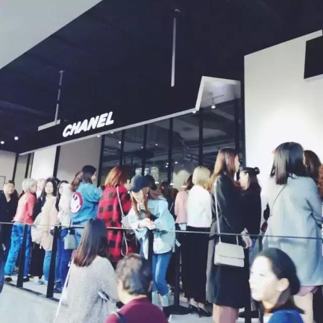 朋友圈没有五十个代购，这些绝对买不齐