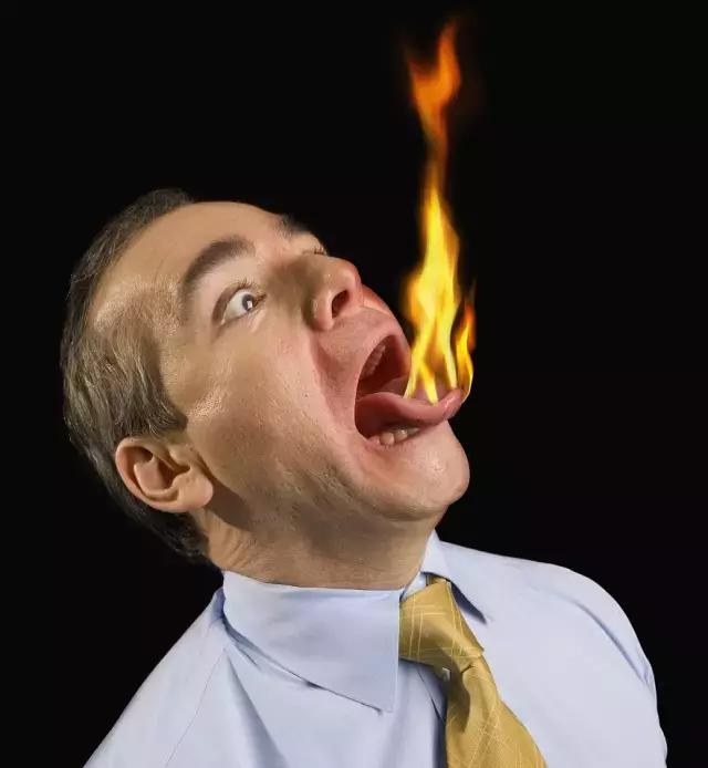 关于舌癌的新闻又一次刷屏，我想起了一年前离开的那位老人