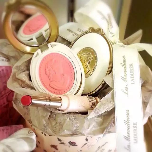 朋友圈没有五十个代购，这些绝对买不齐