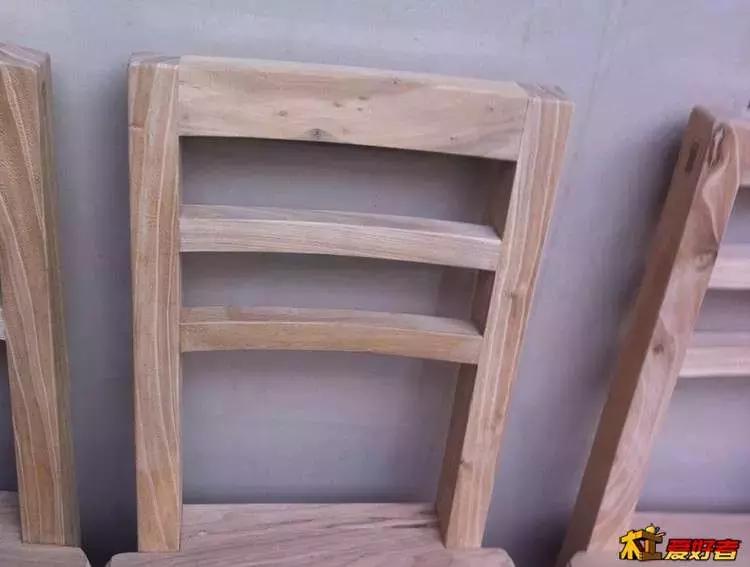 坐着轮椅入了坑——《轮椅上的木匠》