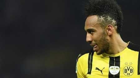 足球运动员喜欢打哪些游戏,足球游戏里面的球员有哪些