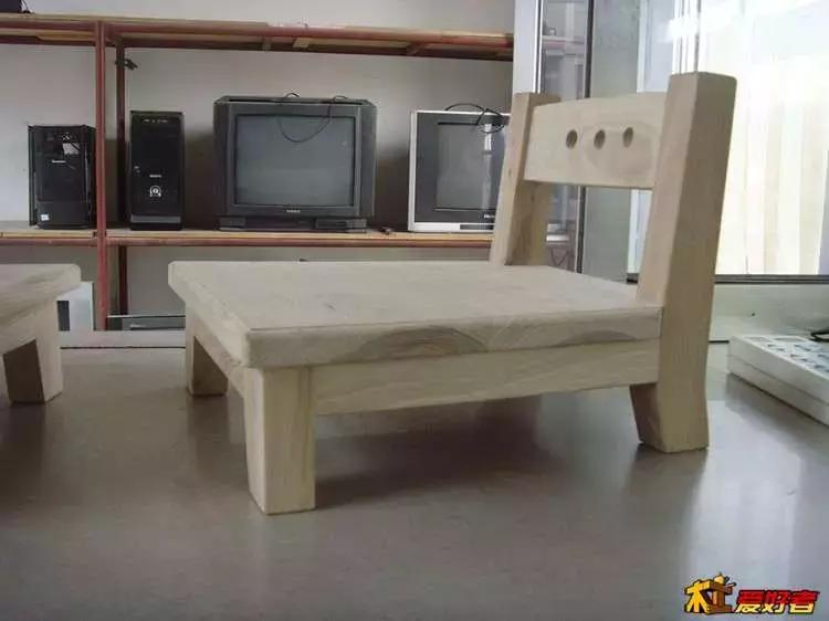 坐着轮椅入了坑——《轮椅上的木匠》