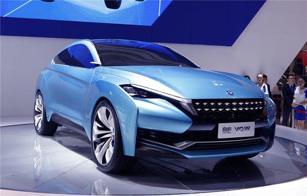 绾佃澶╀笅娴风撼鐧惧窛,绾佃澶╀笅