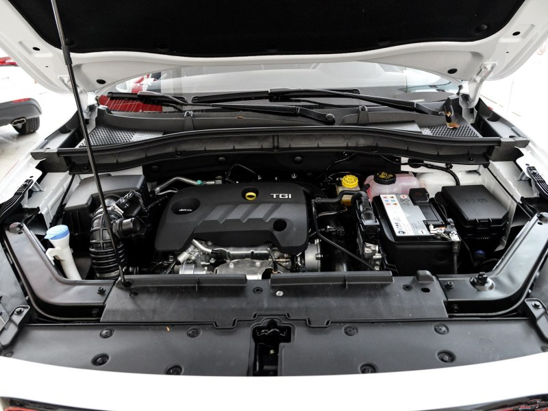 英超定制版运动SUV，1.0T中低配也能有！是不是你的主队？