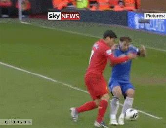 足球搞笑战术动态图,足球搞笑乌龙球gif