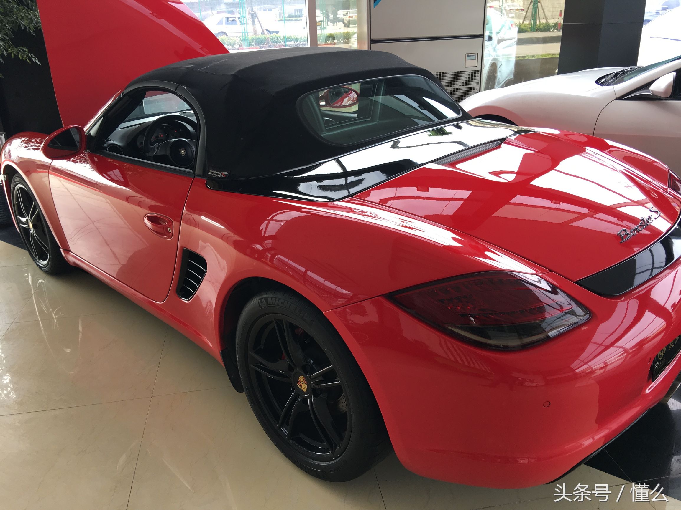 保时捷boxster敞篷黑武士限量版,保时捷boxster敞篷多少钱可以拿下