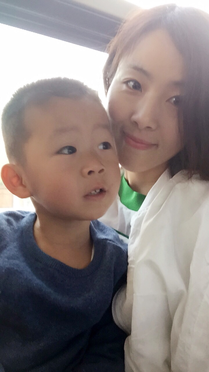 入园前如何让宝贝调整好一日作息,如何让孩子开心的起床