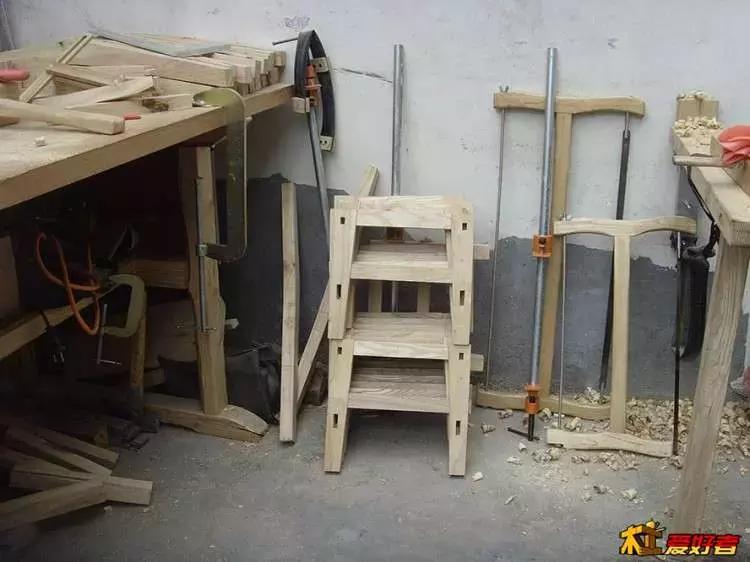 坐着轮椅入了坑——《轮椅上的木匠》