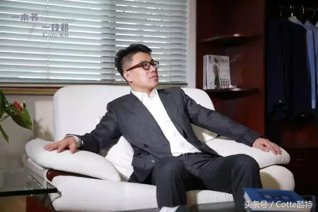 刚来公司不到3个月，当着领导面说她不爱开会，90后真敢说