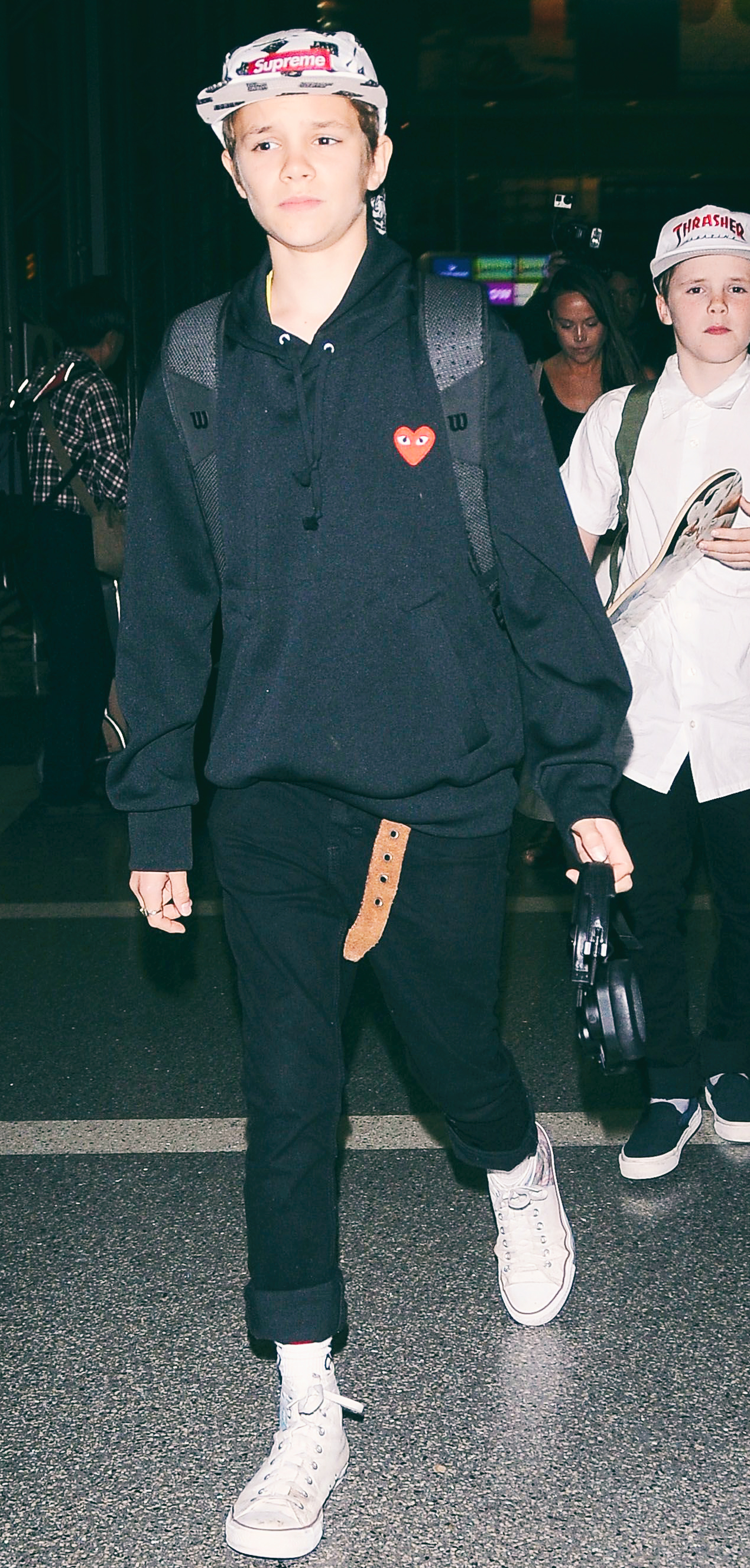 小七贝克汉姆一家同框,贝克汉姆小七出行