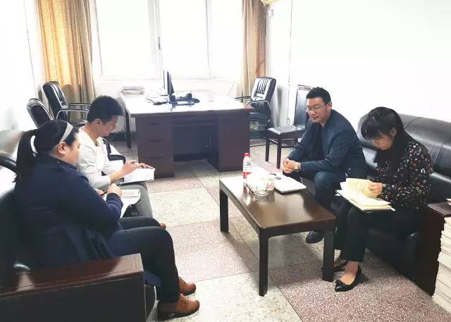 团团最近在玩什么,团团最近活动