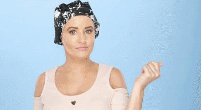 发质干枯头发硬？无需花钱去理发店，轻松在家也搞定！