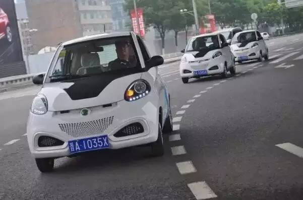 小黄车空降龙城，太原共享交通工具全攻略！哪种最便宜？