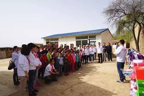 秦安县慈善事业,秦安公益活动图片