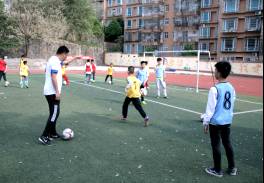 施秉到岑巩汽车站时刻表,黔东南施秉旅游团