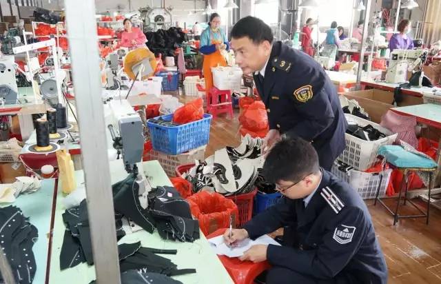 你造吗｜“名牌运动鞋”只值30“高端化妆品”厕所里灌的！这些网购爆款你还在买吗？