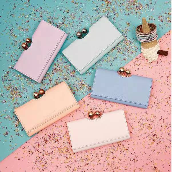 它来自英国貌美如大牌，卖的鞋包却这么便宜，某宝就能买到！