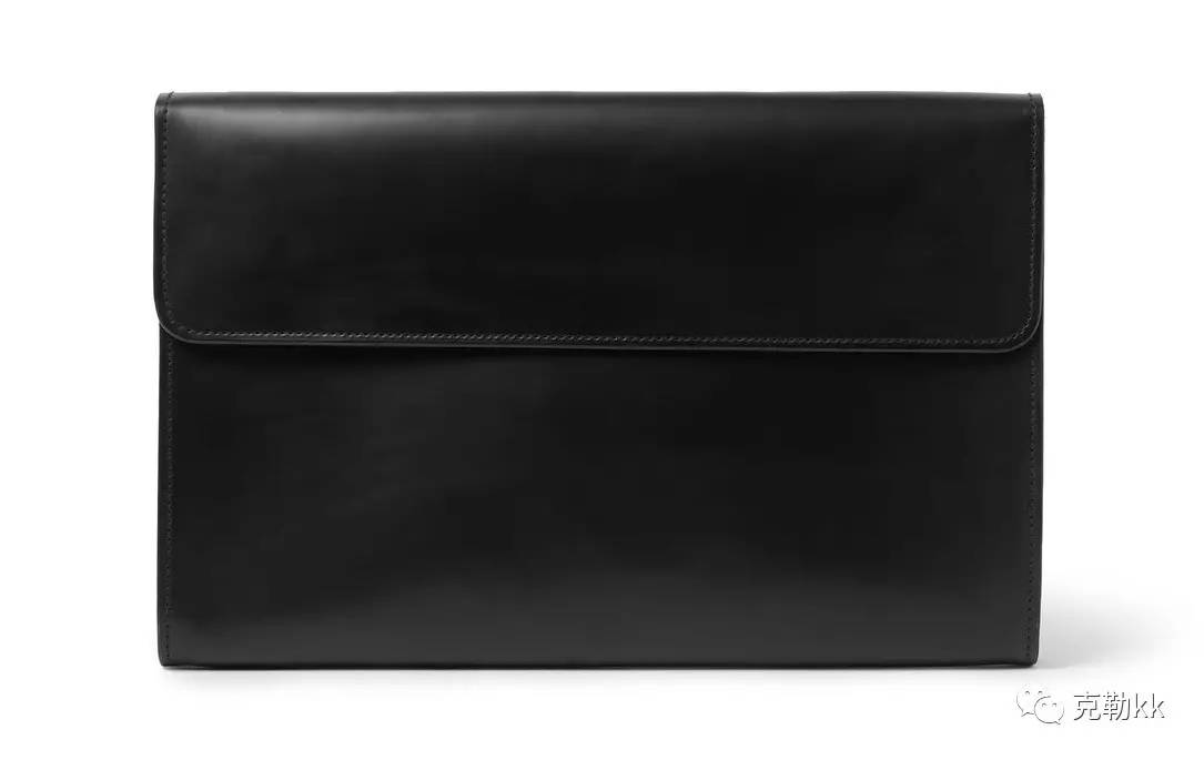 手里拿包怎么有腔调 (怎样拿手拿包)