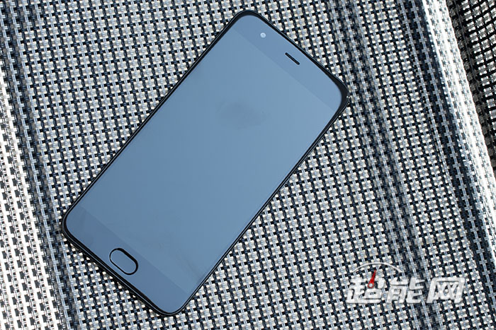 小米6真机体验后评测2499元,成色完美的小米6